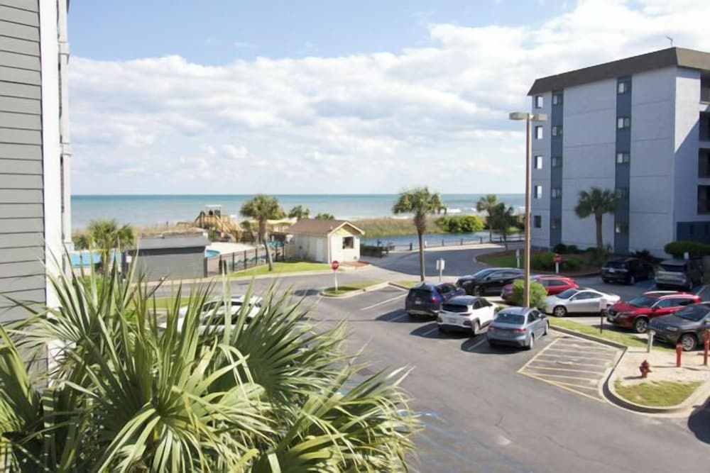 Myrtle Beach Resort A 210