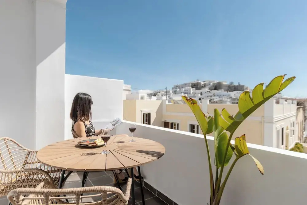 Fleria Seaview Suites
