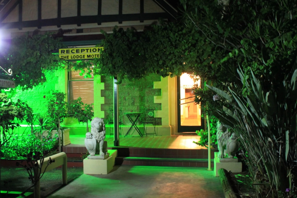 Lodge Outback Motel — фото