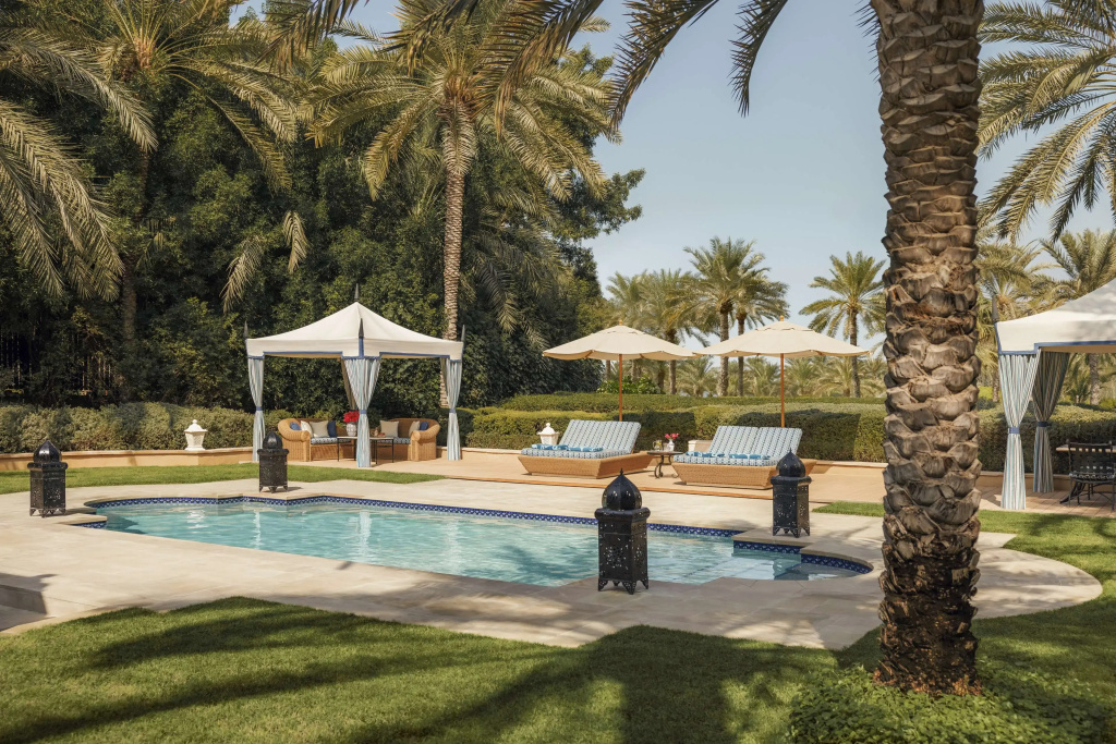 Garden Beach Villa