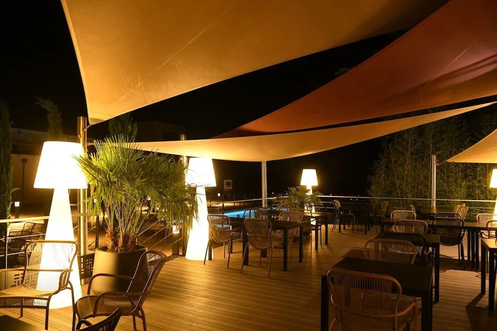Hotel photo 26
