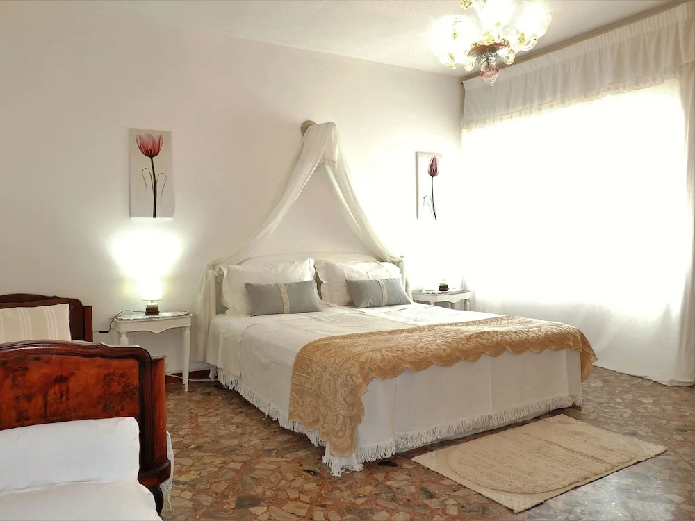 Hotel photo 46