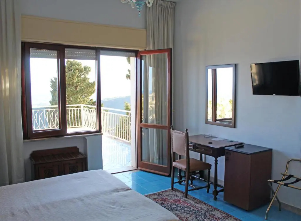 Hotel Mediterranee - Chambres