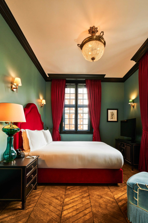 Classic room