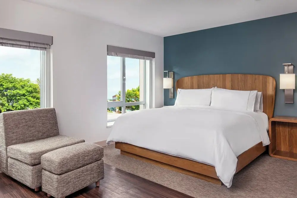 Double Studio (full double bed)