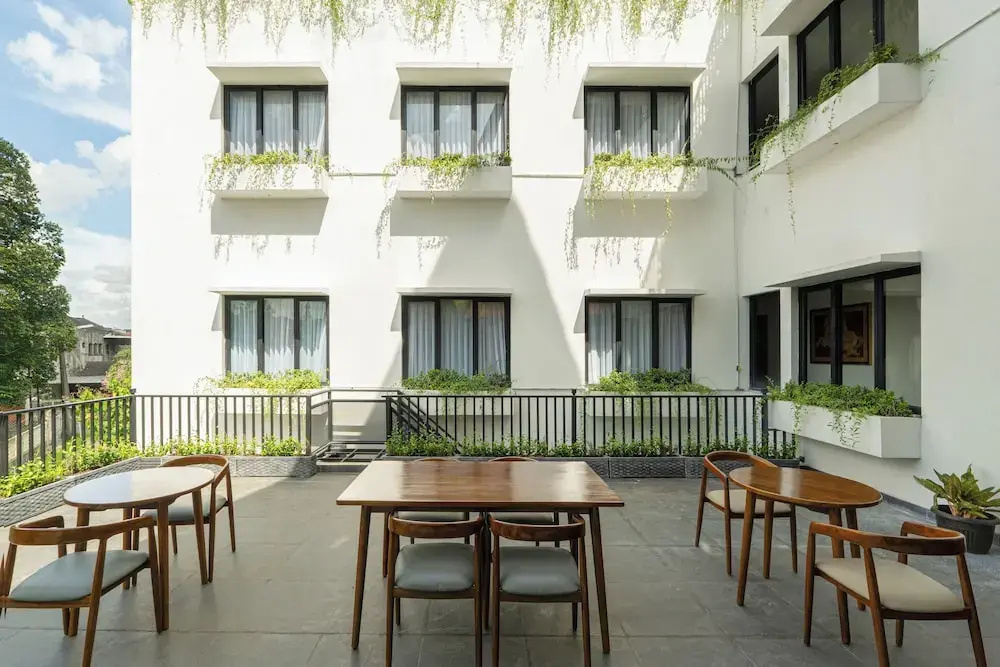 Svarnabumi Hotel