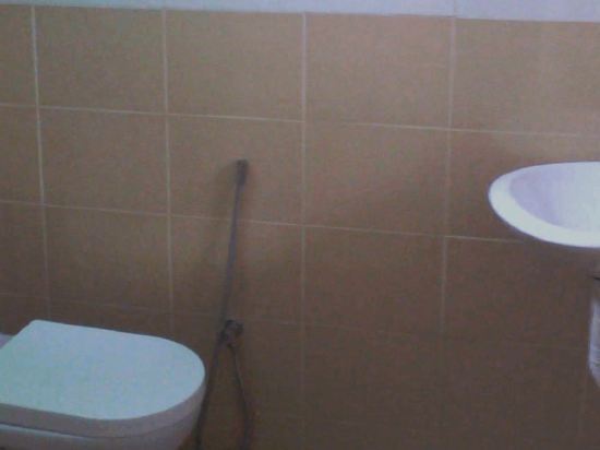 Penarak Bamboo Beach Motel