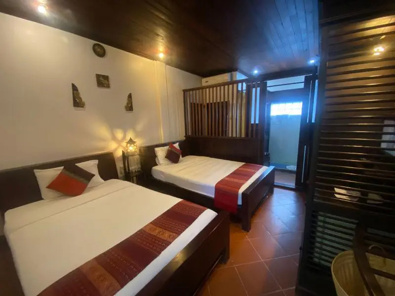 Deluxe Double room with balcony (twin beds)