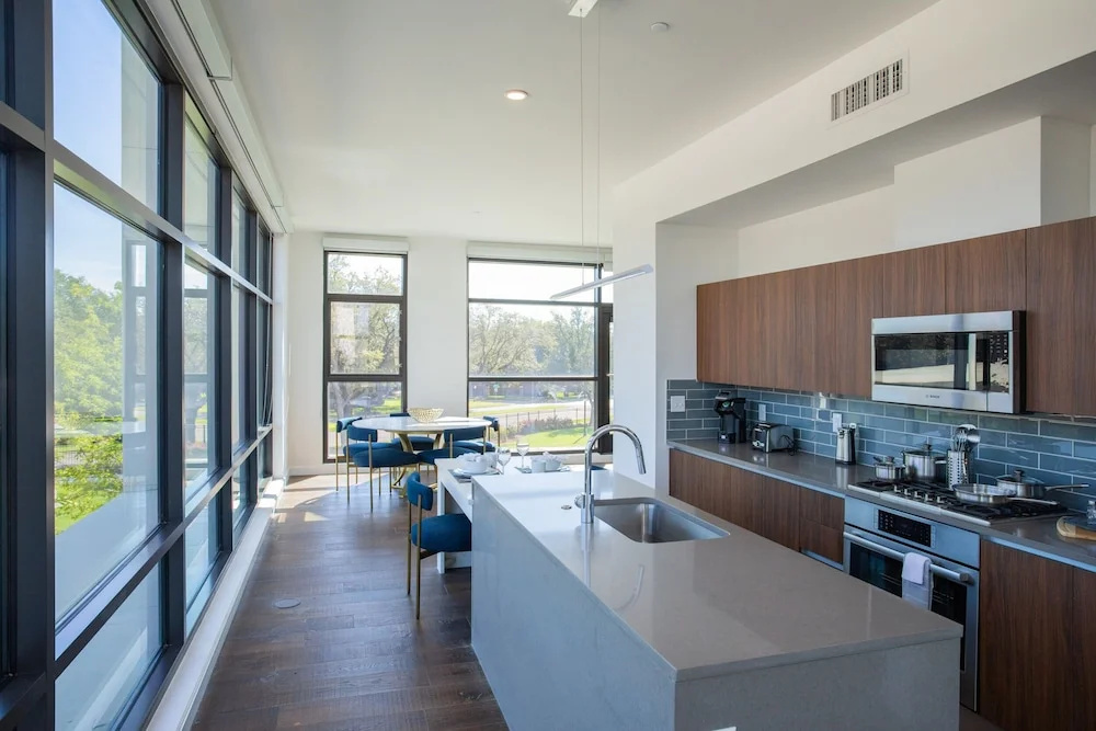 Luxury Apartment