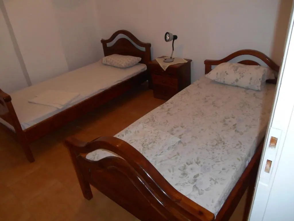 2 Bedrooms Basement Apartment