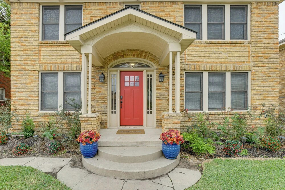 1 Mi to Hermann Park: Houston Apt w/ Shared Yard