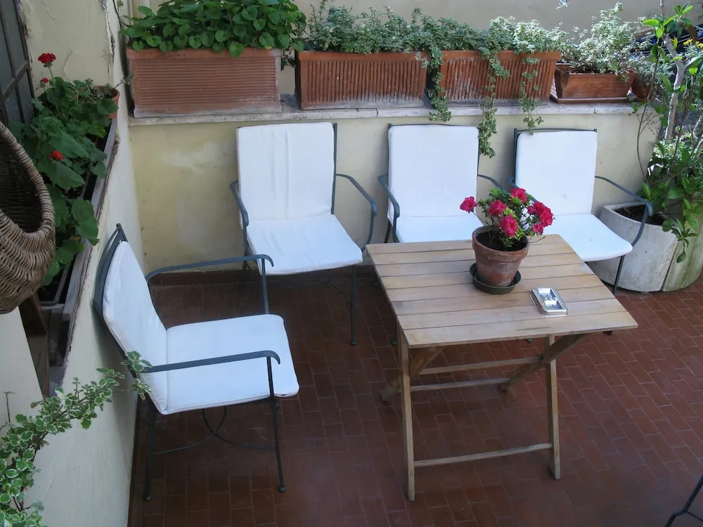 Crescienzo 2 Bedrooms