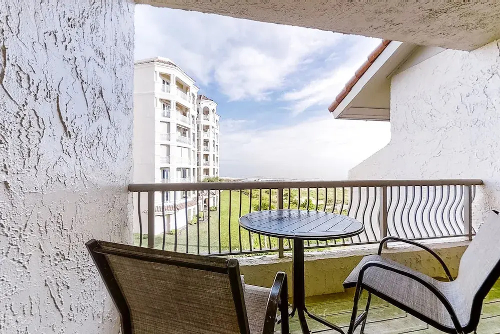 Oceanview Condo in Amelia Island Plantation With Balcony & Pool