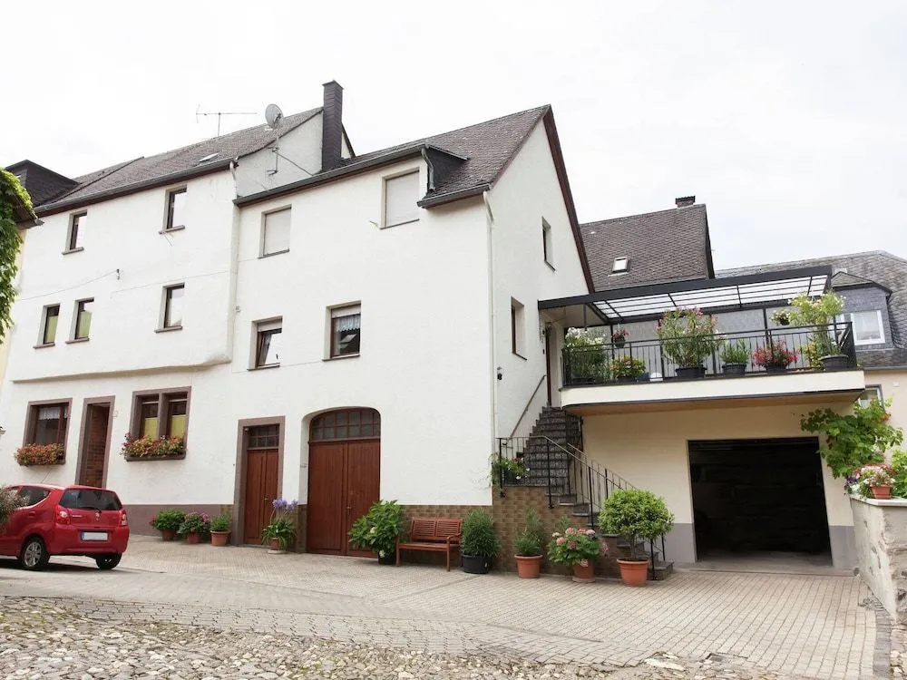 Apartment in Ernst bei Cochem With Garden - фото 5