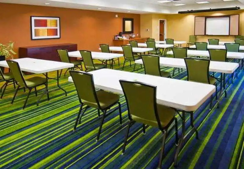 Fairfield Inn & Suites Oklahoma City NW Expressway/Warr Acres