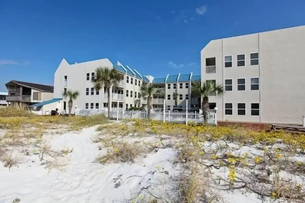 Poolside Villas 308 2 Bedroom Condo by RedAwning