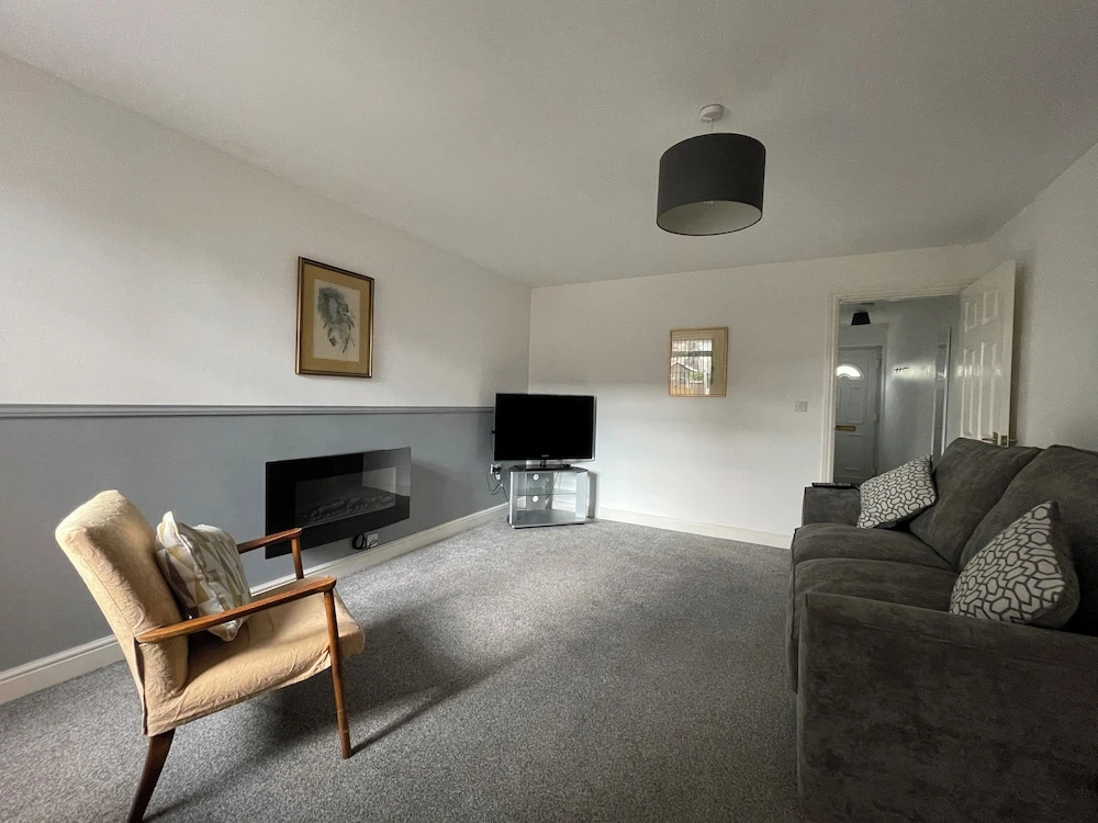 Cosy & Comfortable Apt with Parking