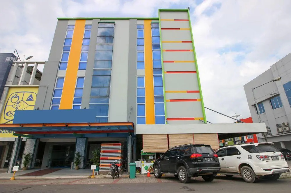 Airy Sukajadi Sudirman Komplek Dermaga Blok RA 1 Batam