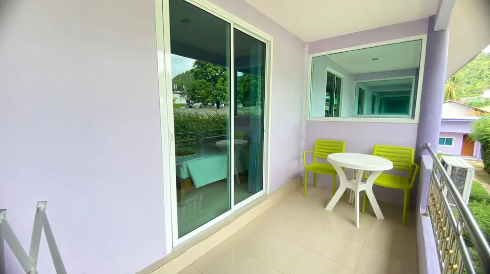 Двухместный номер Superior (2 отдельные кровати) в Phi Phi Don Chukit Resort