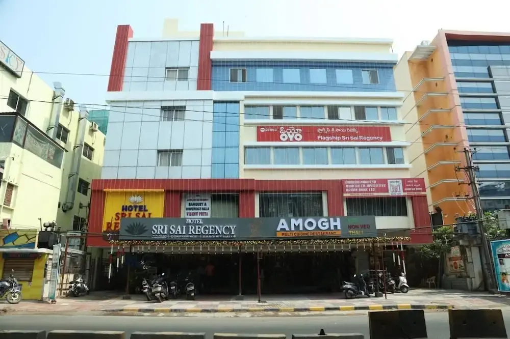 Hotel Sri Sai Regency - Général