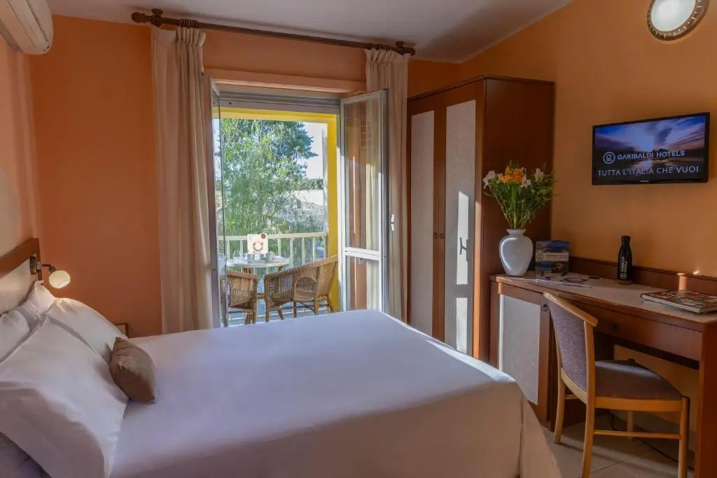 Economy Double room (full double bed)
