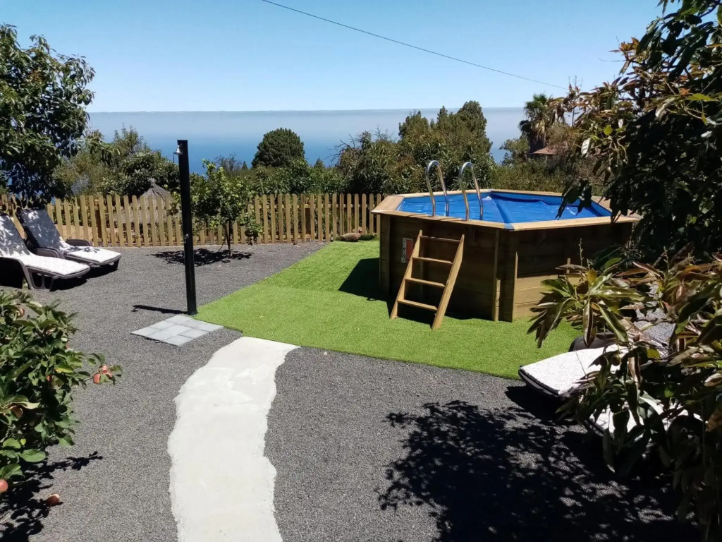 Casa Rosales with Pool & Wifi