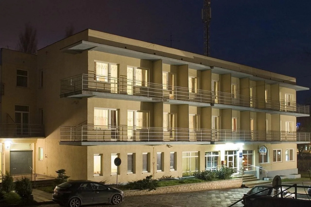 Hotel photo 1