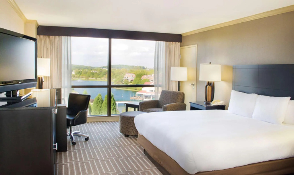 Hilton Charlotte University Place - Chambres