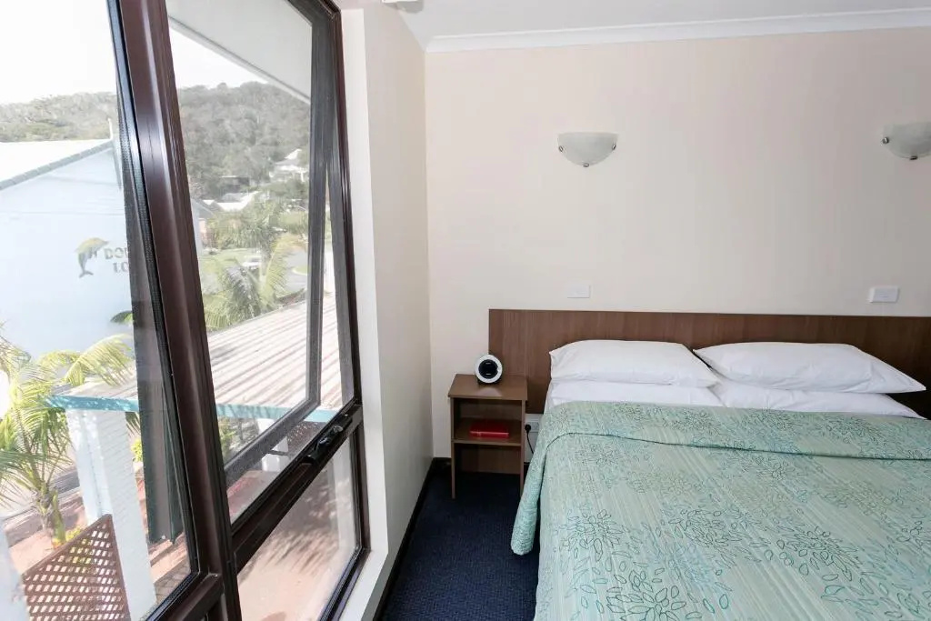 4 Bedrooms Cottage