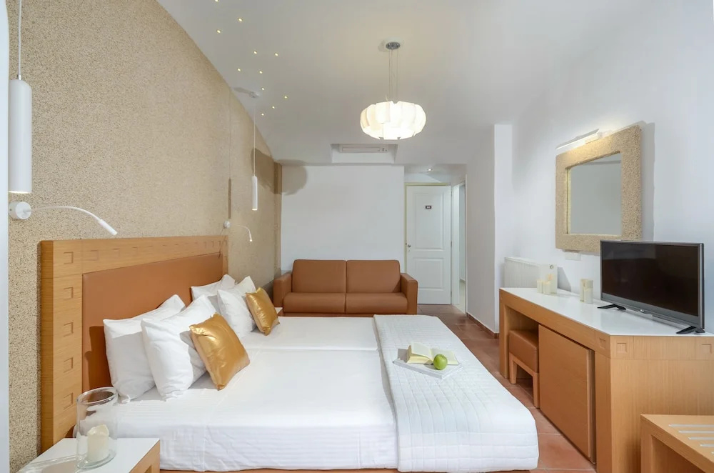 1 Bedroom Standard Family room