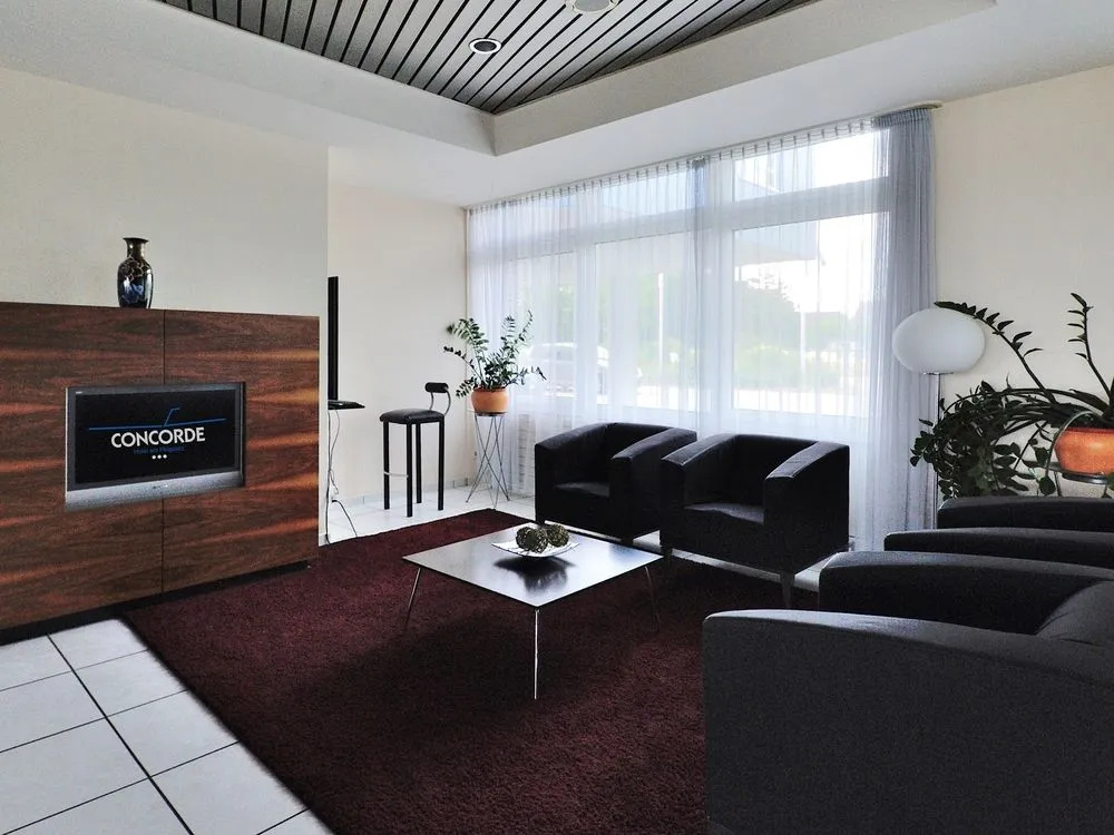 Lobby & Reception