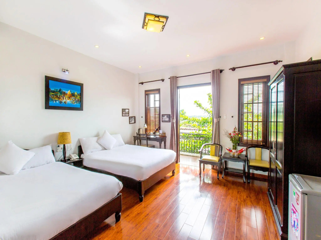 Deluxe Double room with river view (twin beds)