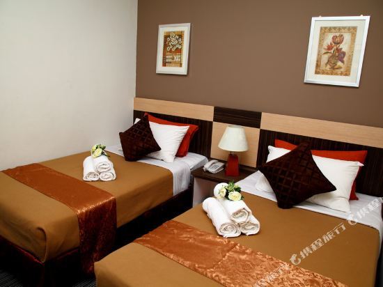 Leo Express Hotel