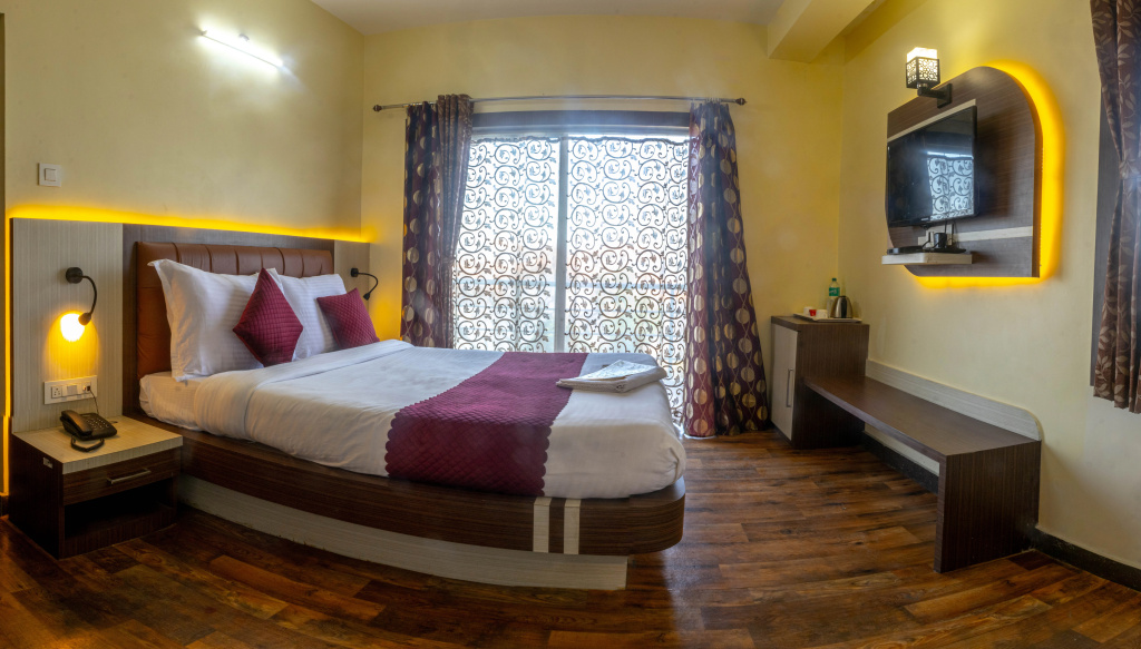 Deluxe room with balcony