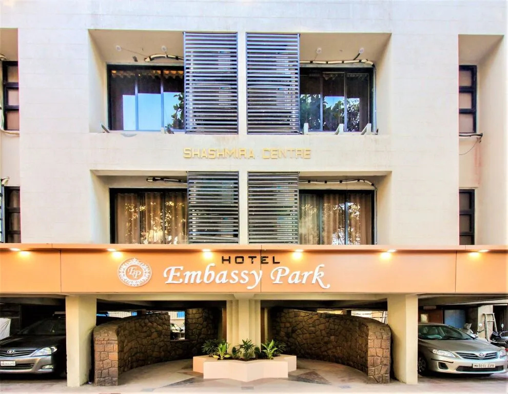 Hotel Embassy Park