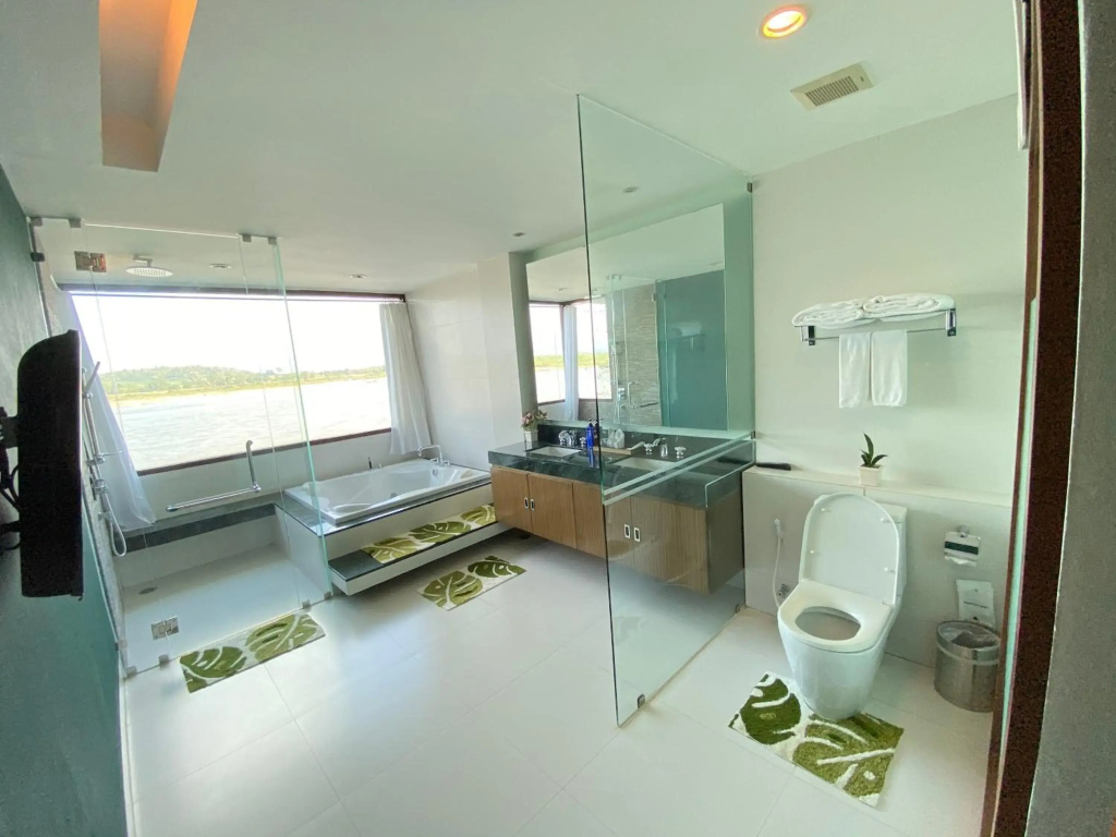 Hotel photo 42