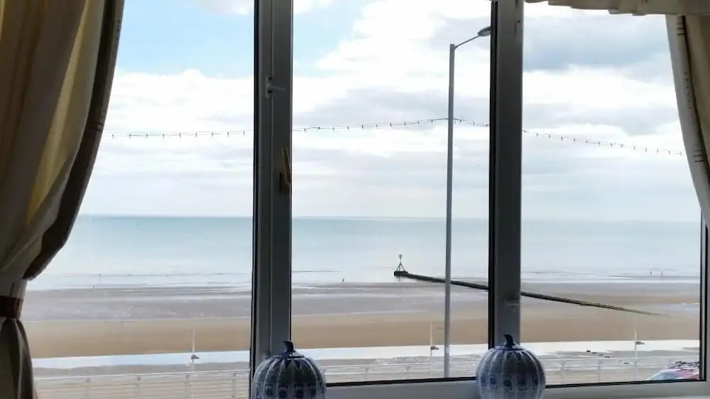 Beach & Waterfront