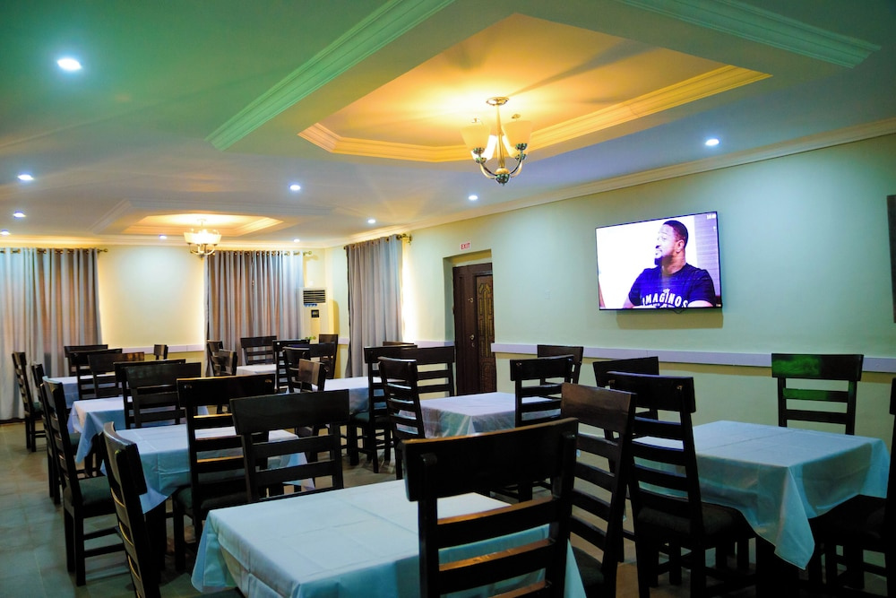Hotel photo 18
