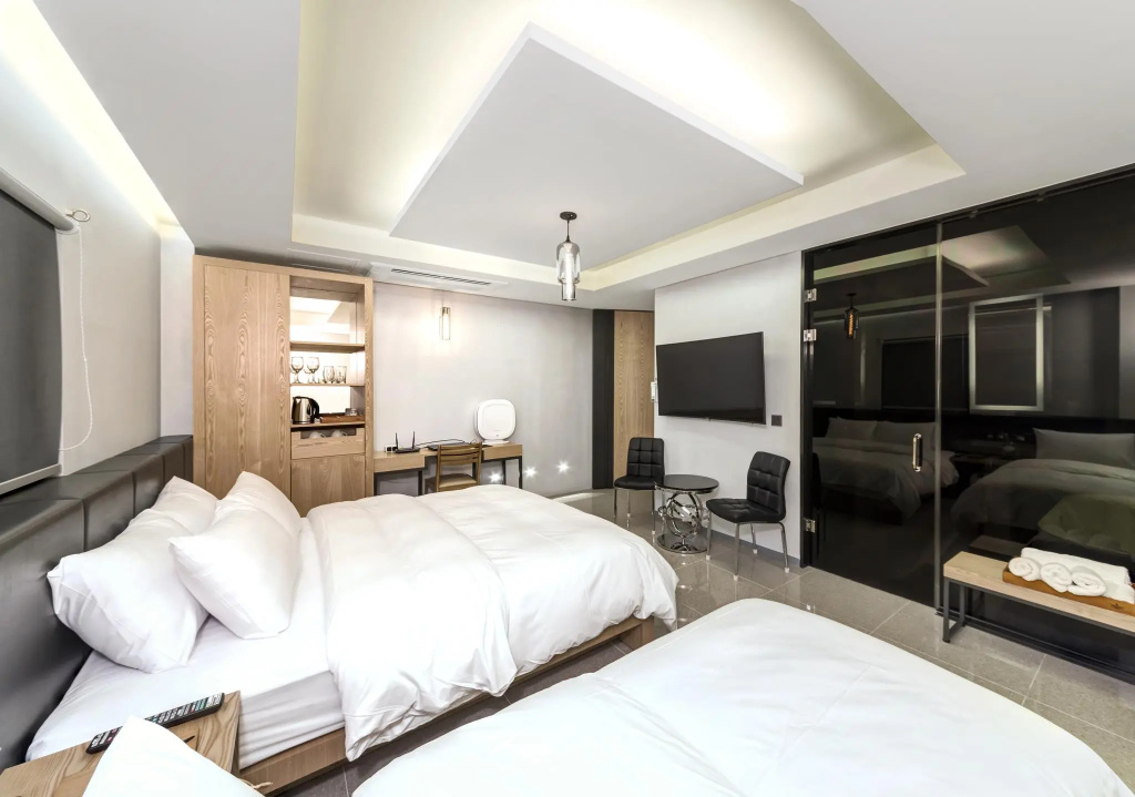 Deluxe Double room (twin beds)