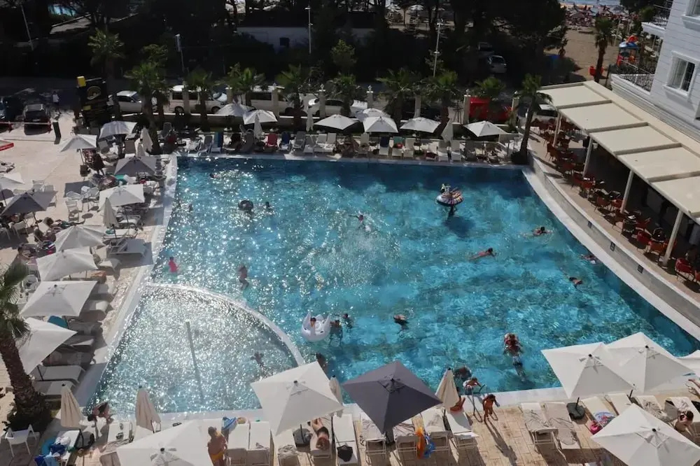 Hotel photo 18