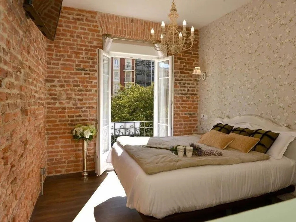 Balcony & Terrace