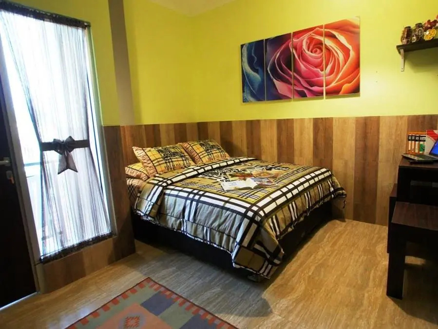 Deluxe Double room with balcony (full double bed)
