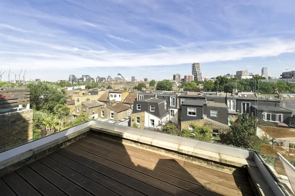 4-bed Flat With Amazing Balcony Views