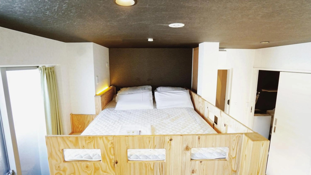 Poly Hostel Osaka — 4