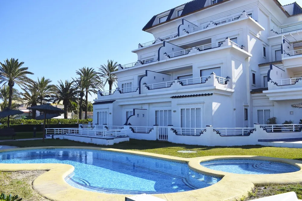 Ap2201 in Denia With 2 Bedrooms and 2 Bathrooms