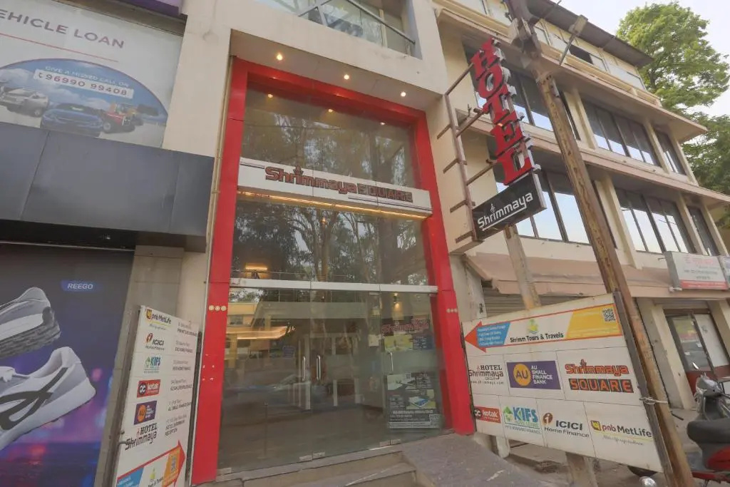 Hotel Shrimmaya