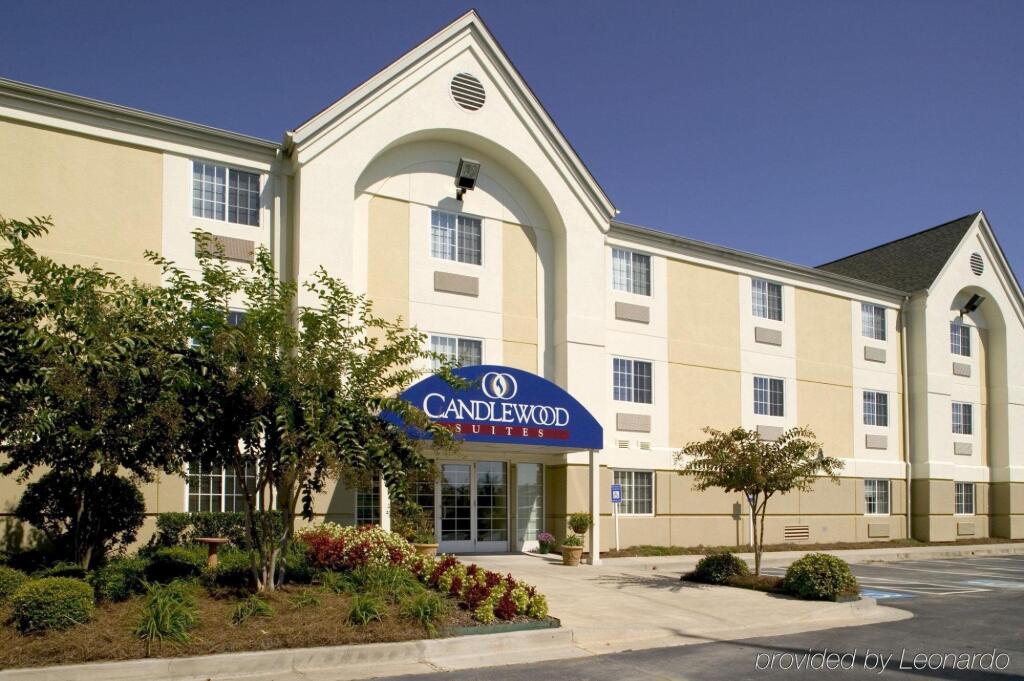 Candlewood Suites Cheyenne, an IHG Hotel image