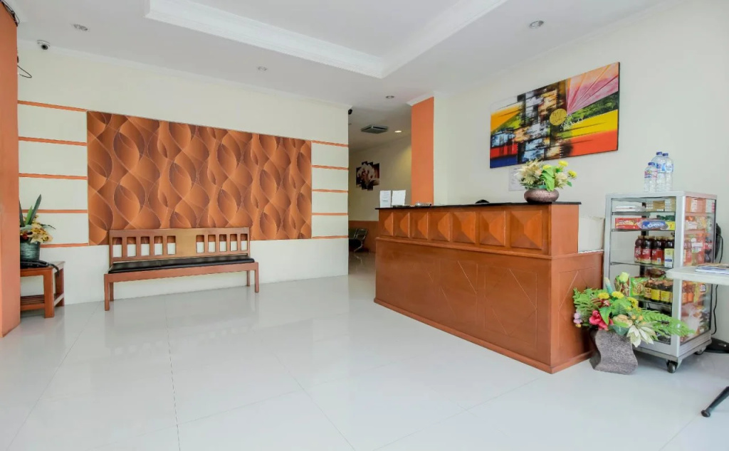 RedDoorz near Jalan Jendral Sudirman Manado