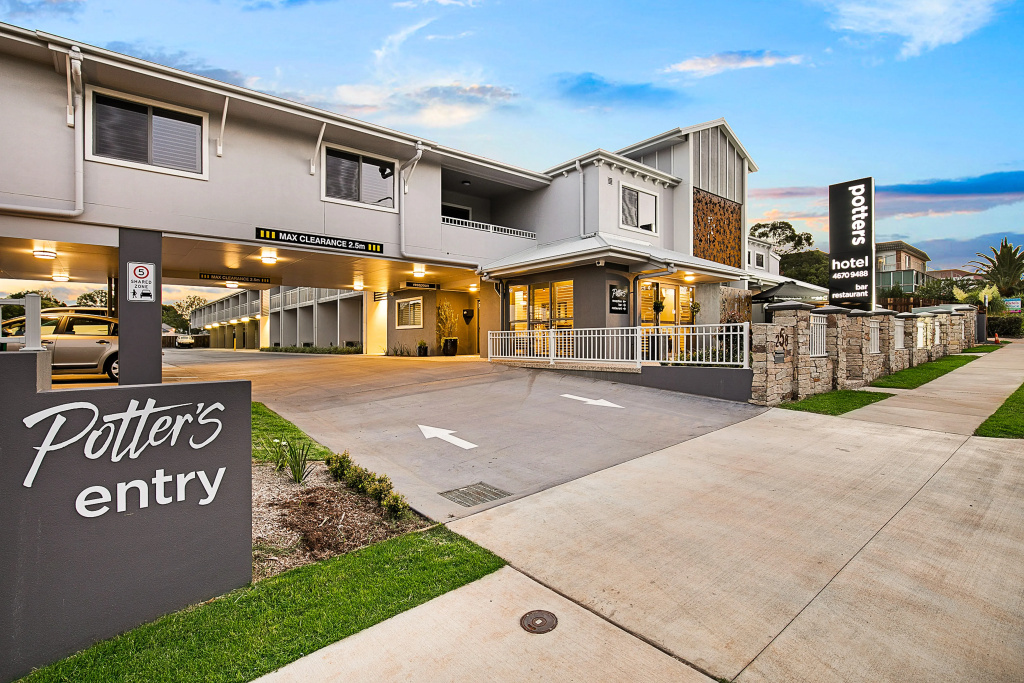 Potters Toowoomba Hotel