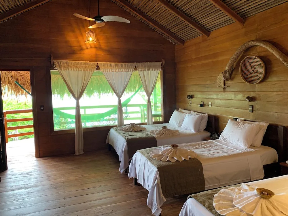 Bungalow with river view
